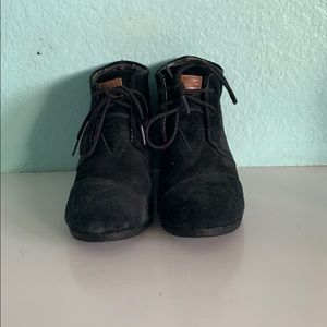 Toms booties